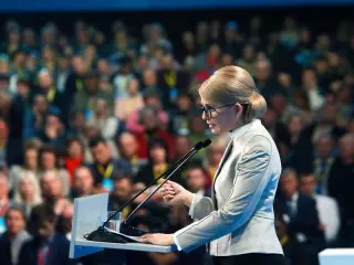 Предновогодняя социология демонстрирует запросы на сильного лидера и качественные положительные трансформации