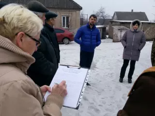 Иван Грунин провел выездную встречу с жителями Долгинцевского района