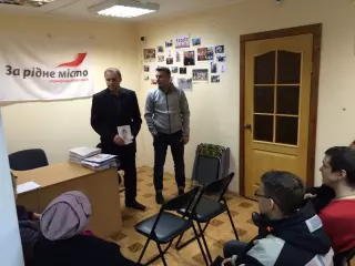 Активисты Долгинцевской организации «ЗА РІДНЕ МІСТО» искали пути решения наиболее острых проблем района