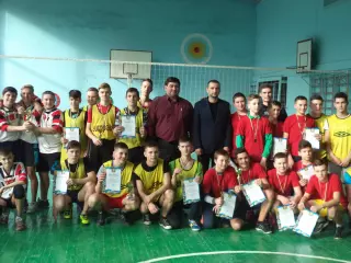 При поддержке общественного объединения «ЗА РІДНЕ МІСТО»  в Терновском районе прошел финал волейбольного турнира «Олимпийские надежды»