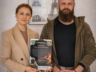 Сьогодні, голова ГО "За рідне місто" Ольга Бабенко отримала подяку від 1-го механізованого батальйону 23-ї окремої бригади.