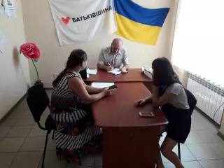 Жизнь в яме. О дорожном покрытии придомовых территорий