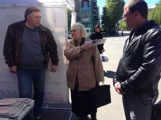 Горожане в открытых приёмных "ЗА РIДНЕ МIСТО" оставляют не только обращения, но и благодарности