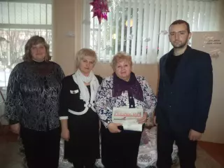 Терновчане - посетители центра социального обслуживания могут ознакомиться со свежей периодикой
