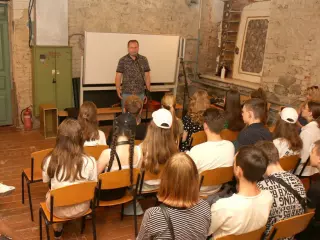 Активом районної організації "Батьківщина" організовано концерт для підлітків