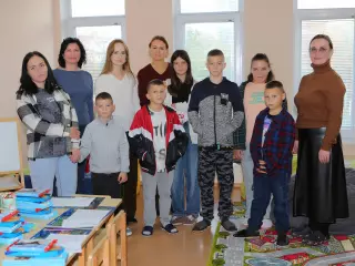Ольга Бабенко - голова ГО «За рідне місто» та БО БФ «Рідна Батьківщина» і депутат Дніпропетровської обласної ради Марія Бабенко, завітали до затишного куточку психологічного розвантаження.