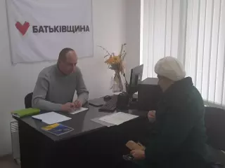 Содействие и помощь на приемах депутатов