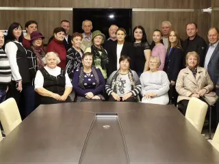 Вітання до Дня залізничника України.