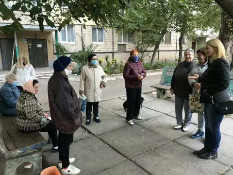 Кандидаты в депутаты провели встречи в Металлургическом и Долгинцевском районах
