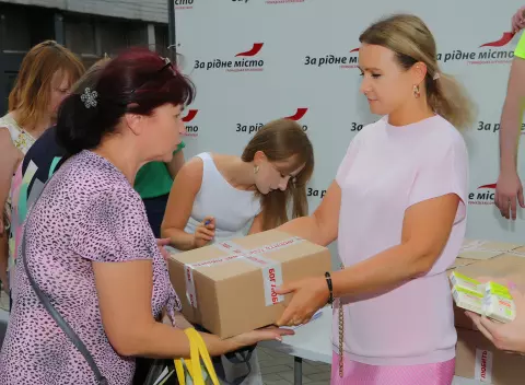 Ольга Бабенко надала продуктові набори мешканцям Металургійного району м. Кривого Рогу, що опинилися в складних життєвих обставинах