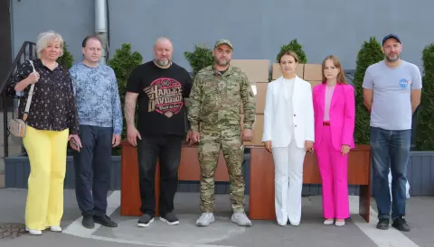 Ольга Бабенко передала нашим захисникам вантаж з медикаментами